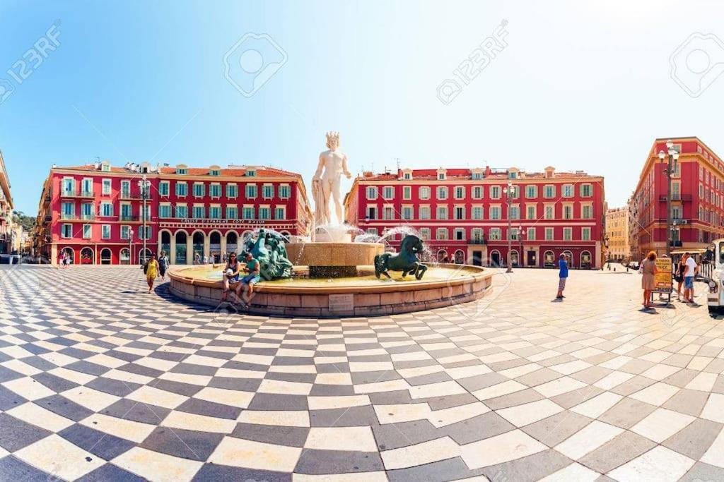Magenta - T2 Au Coeur Du Carre D'Or De Nizza Esterno foto